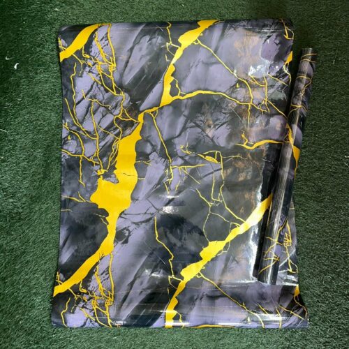 Ce papier peint (ou revêtement adhésif) présente un motif marbré très dramatique et surprenant avec des accents de couleur audacieux.
autocollant 10m*0.60cm